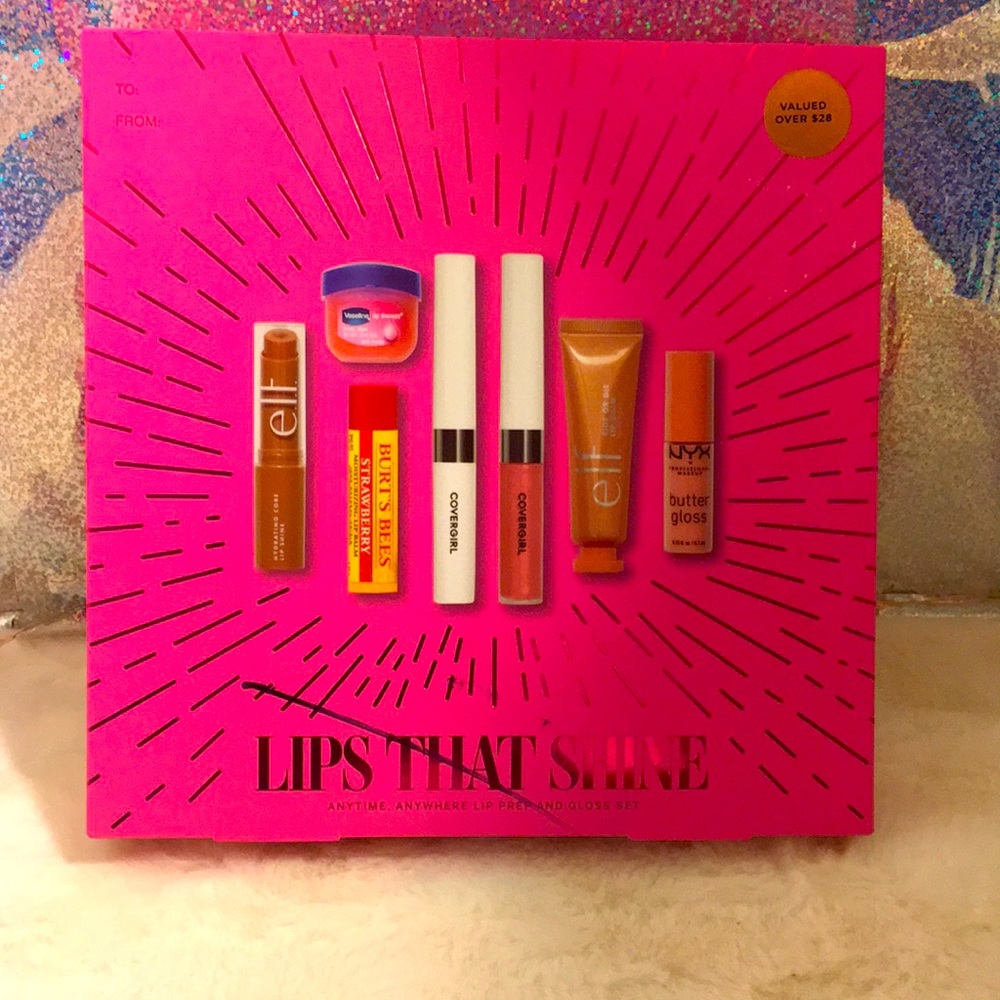 Lips that shine set